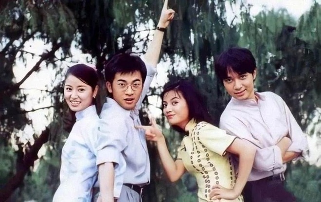 Dàn diễn viên Tân dòng sông ly biệt ngày ấy và bây giờ - 1 Dàn diễn viên Tân dòng sông ly biệt ngày ấy và bây giờ - 1