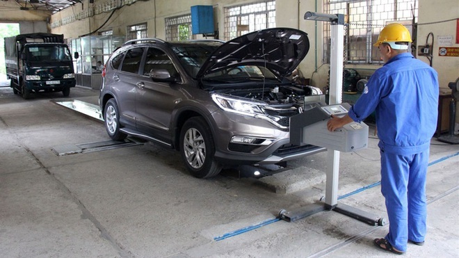 Bộ Giao thông đề xuất giảm lệ phí cấp giấy đăng kiểm ô tô về mức 0 đồng - 1 Bộ Giao thông đề xuất giảm lệ phí cấp giấy đăng kiểm ô tô về mức 0 đồng - 1