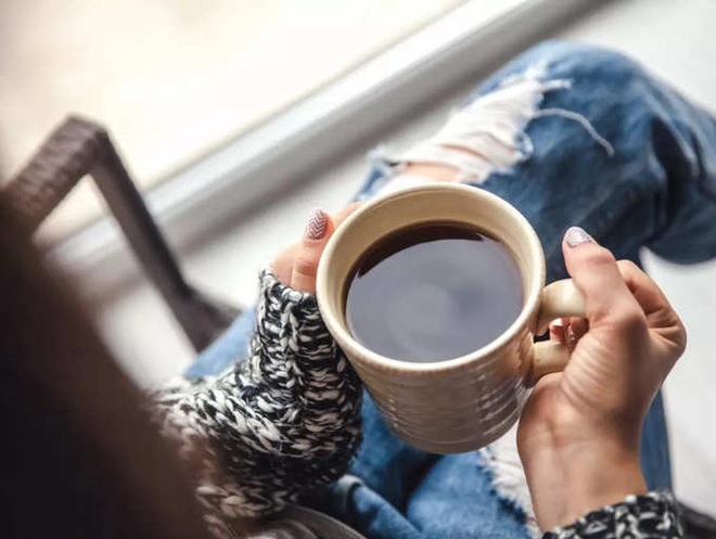 Những người thường xuyên uống cà phê nên bỏ 3 thói quen gây hại này - 2 Những người thường xuyên uống cà phê nên bỏ 3 thói quen gây hại này - 2