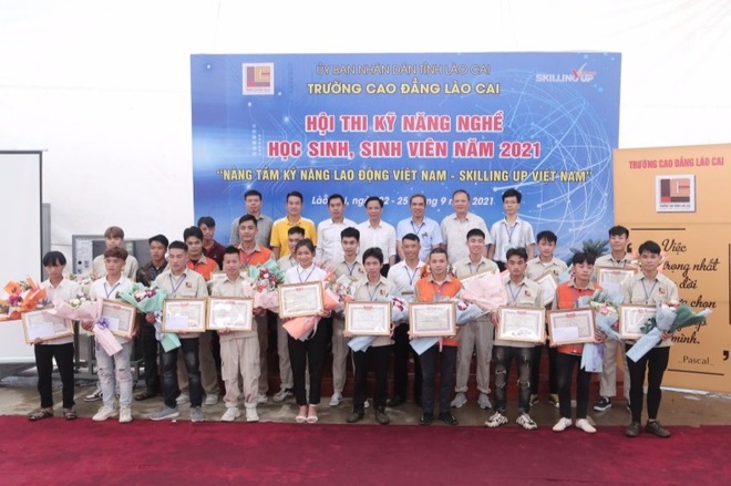 Sôi động Hội thi Kỹ năng nghề học sinh, sinh viên năm 2021 - 16 Sôi động Hội thi Kỹ năng nghề học sinh, sinh viên năm 2021 - 16