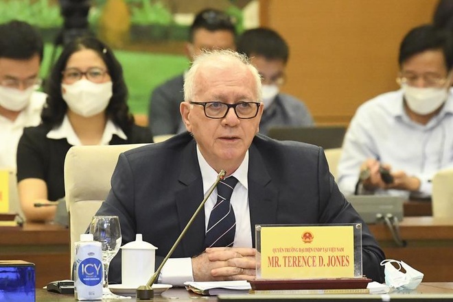 Đánh giá về các gói hỗ trợ người lao động khó khăn do Covid-19 của Việt Nam - 2 Đánh giá về các gói hỗ trợ người lao động khó khăn do Covid-19 của Việt Nam - 2