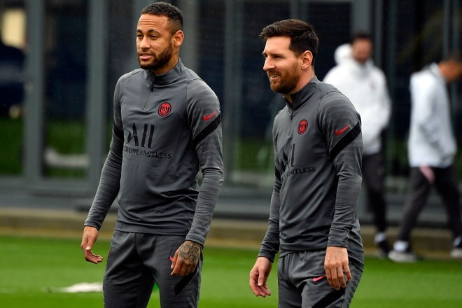 HLV Pep Guardiola nói điều bất ngờ về tam tấu Messi - Neymar - Mbappe - 1 HLV Pep Guardiola nói điều bất ngờ về tam tấu Messi - Neymar - Mbappe - 1