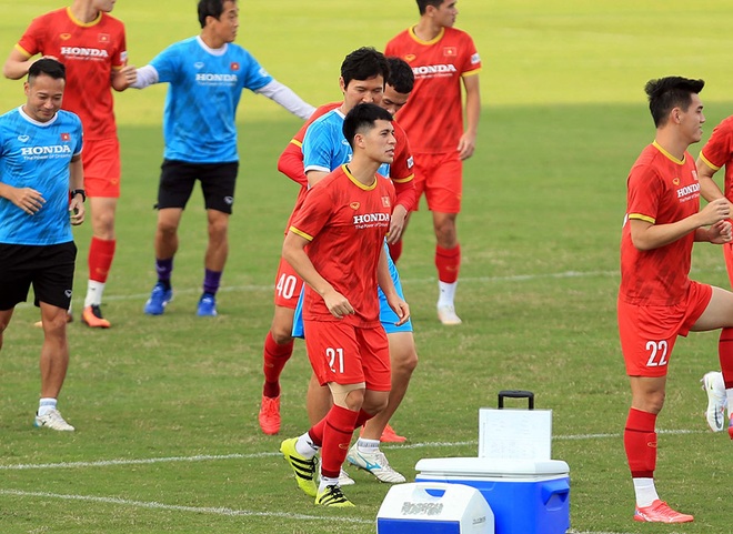 Đội tuyển Việt Nam đón tin cực vui trước trận gặp Trung Quốc - 1