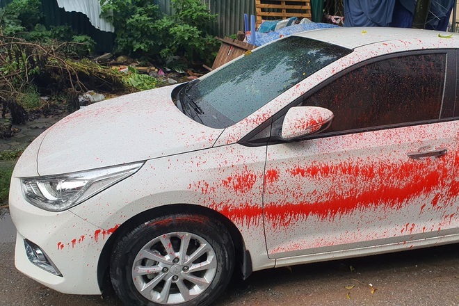 Vụ hàng chục ô tô bị tạt sơn ở Hà Nội: Mức xử phạt lên tới 20 năm tù? - 1