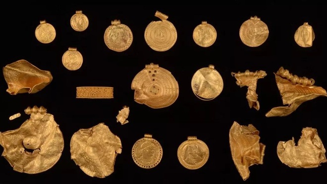 Tìm thấy kho báu 1.500 năm tuổi hé lộ thảm họa từng gây rung chuyển châu Âu - 1
