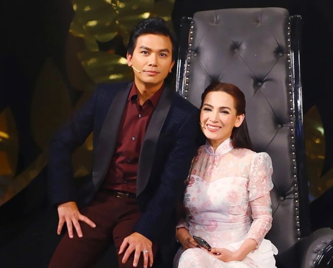 Phi Nhung - cuộc đời tài hoa và tuổi thơ cơ cực - 7 Phi Nhung - cuộc đời tài hoa và tuổi thơ cơ cực - 7
