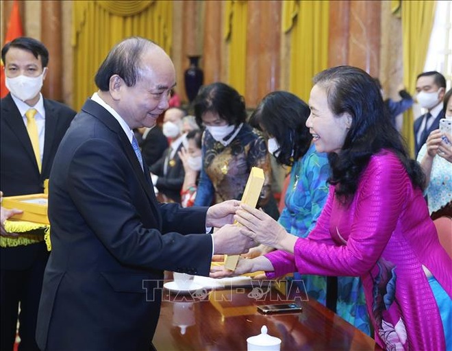 Chủ tịch nước: Người cao tuổi là trụ cột của gia đình và xã hội - 1 Chủ tịch nước: Người cao tuổi là trụ cột của gia đình và xã hội - 1