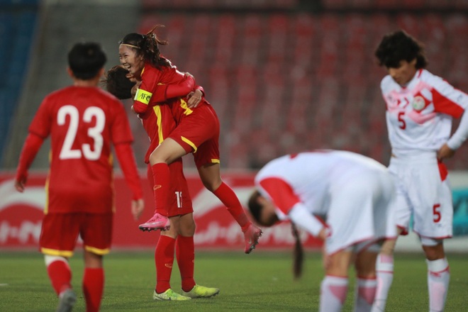 Thắng Tajikistan 7-0, đội tuyển nữ Việt Nam giành vé dự Asian Cup 2022 - 3