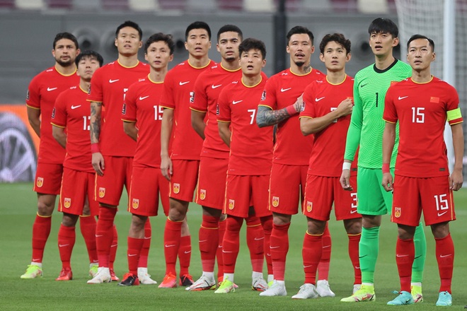Báo Trung Quốc lộ điểm yếu chí tử của đội nhà trước trận gặp tuyển Việt Nam - 1