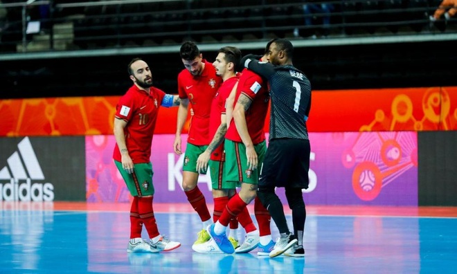 Thắng Kazakhstan, Bồ Đào Nha vào chung kết World Cup futsal gặp Argentina - 1