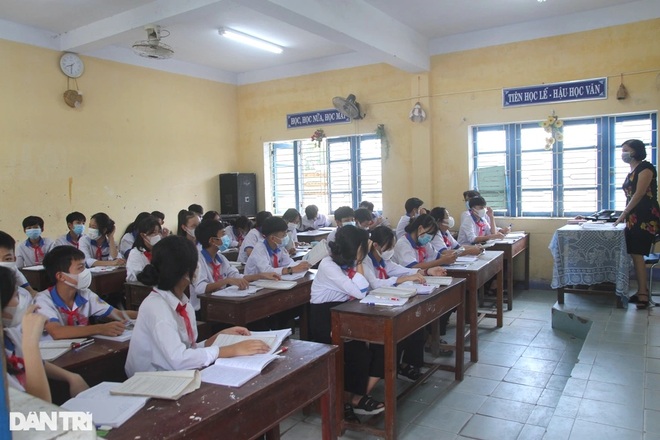 Thừa Thiên Huế: Nhiều trường học dang dở vì nhà thầu biến mất - 6 Thừa Thiên Huế: Nhiều trường học dang dở vì nhà thầu biến mất - 6