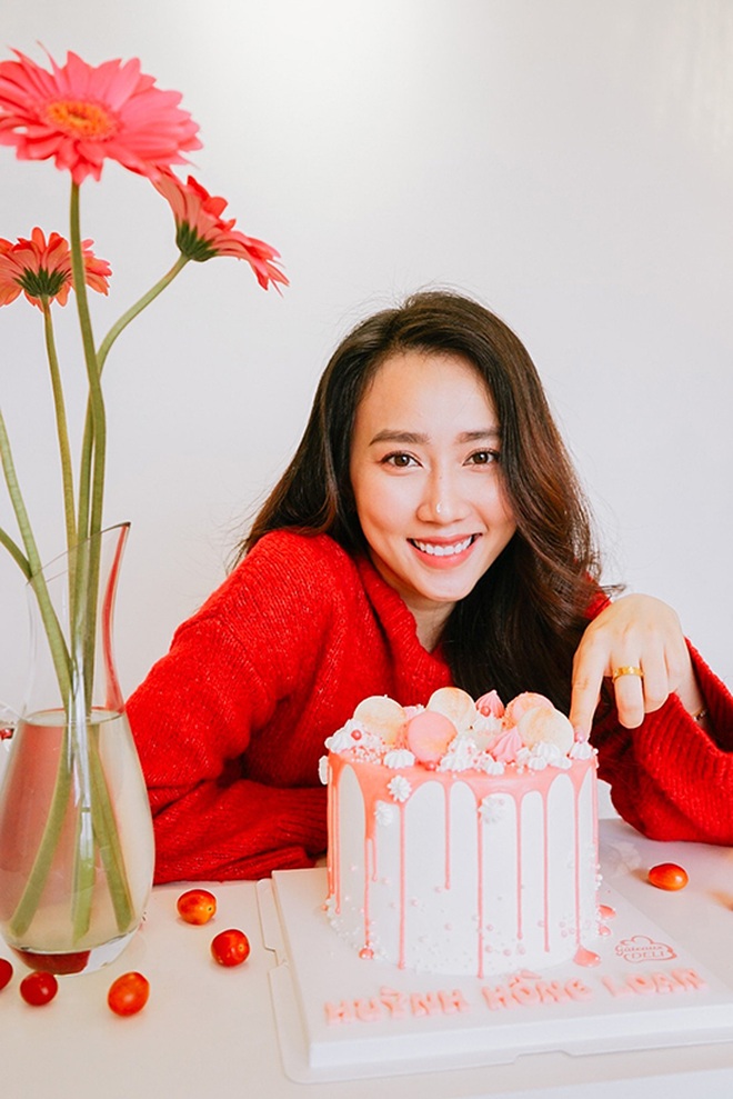 Gia đình Bằng Kiều hơn một năm bị chia cách bởi dịch bệnh - 4 Gia đình Bằng Kiều hơn một năm bị chia cách bởi dịch bệnh - 4
