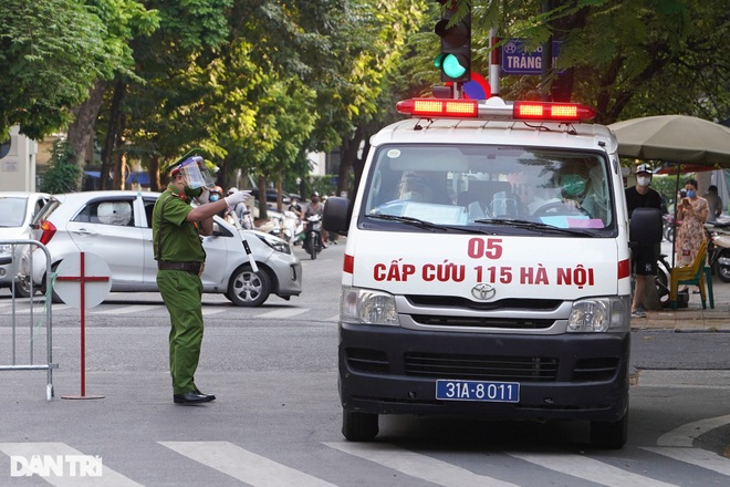 Covid-19 tại Hà Nội: Thêm F0 liên quan chùm ca bệnh tại Bệnh viện Việt Đức - 1