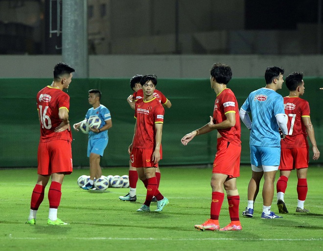 HLV Park Hang Seo tung hỏa mù trước trận gặp Trung Quốc - 3