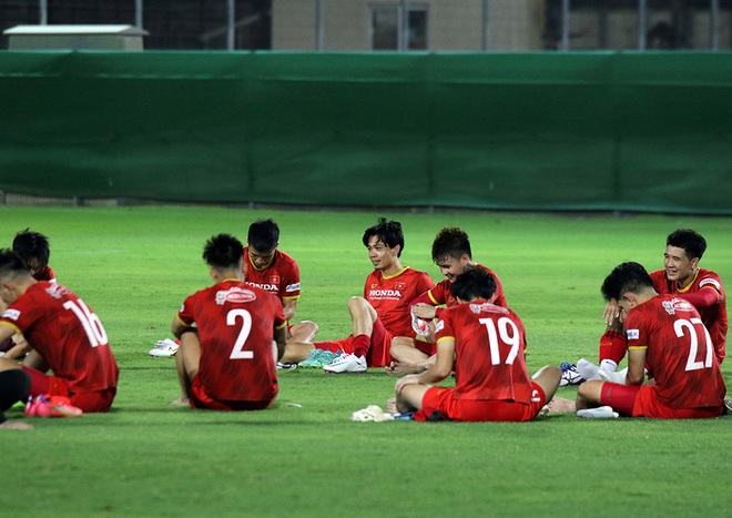 HLV Park Hang Seo tung hỏa mù trước trận gặp Trung Quốc - 6