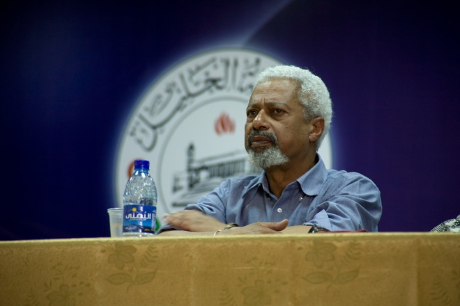 Tiểu thuyết gia Abdulrazak Gurnah đoạt giải Nobel Văn học 2021