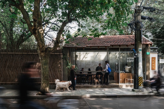Quán cà phê hai mái vừa truyền thống vừa hiện đại hút khách check-in - 1 Quán cà phê hai mái vừa truyền thống vừa hiện đại hút khách check-in - 1