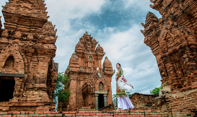 Lần đầu tiên tháp Pô Klong Garai không tổ chức lễ hội Katê - 2