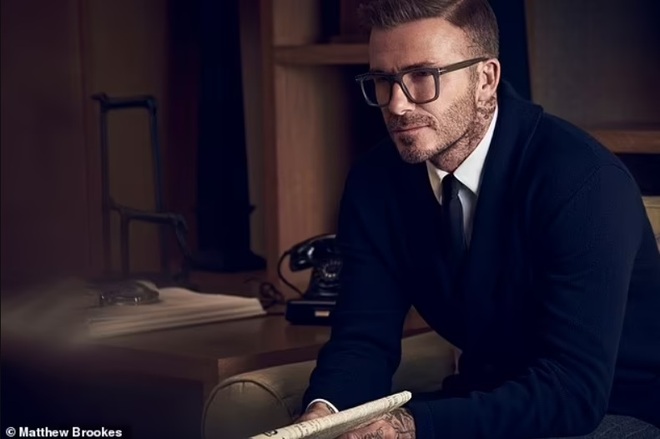 David Beckham chất lừ ở tuổi U50 - 3 David Beckham chất lừ ở tuổi U50 - 3