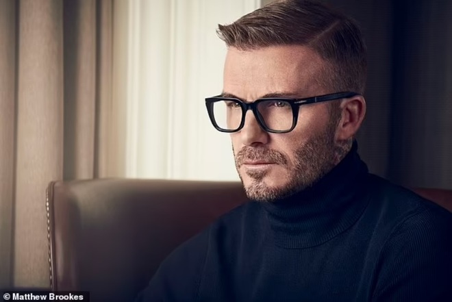 David Beckham chất lừ ở tuổi U50 - 2 David Beckham chất lừ ở tuổi U50 - 2