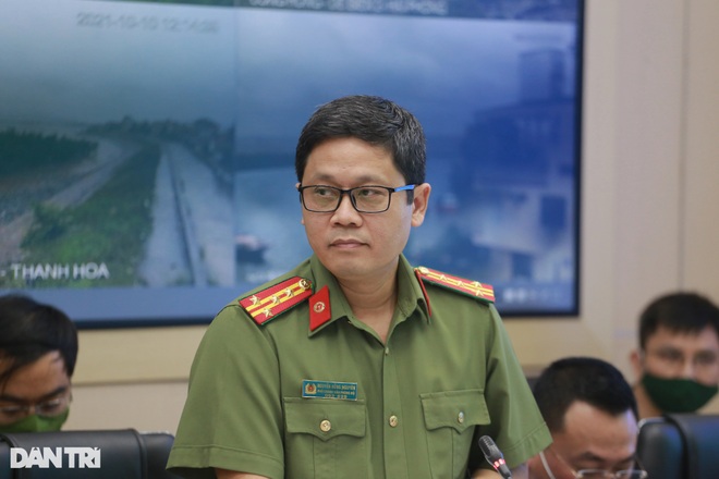 Bộ Công an: Gần 2.000 người đi bộ về quê tránh dịch - 2 Bộ Công an: Gần 2.000 người đi bộ về quê tránh dịch - 2