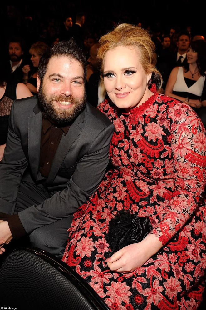 Góc khuất của Adele: Bị cha ruột bỏ rơi và quyết định ly hôn ở tuổi 30 - 4 Góc khuất của Adele: Bị cha ruột bỏ rơi và quyết định ly hôn ở tuổi 30 - 4