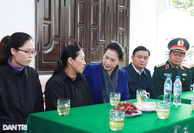 Điểm tựa vững chắc để thân nhân liệt sĩ Rào Trăng gượng dậy sau nỗi đau - 3 Điểm tựa vững chắc để thân nhân liệt sĩ Rào Trăng gượng dậy sau nỗi đau - 3