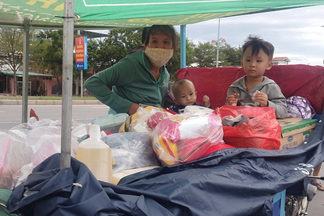 Quãng đường 1.600 km trên chiếc xe máy đặc biệt của gia đình quê Thái Bình - 7 Quãng đường 1.600 km trên chiếc xe máy đặc biệt của gia đình quê Thái Bình - 7