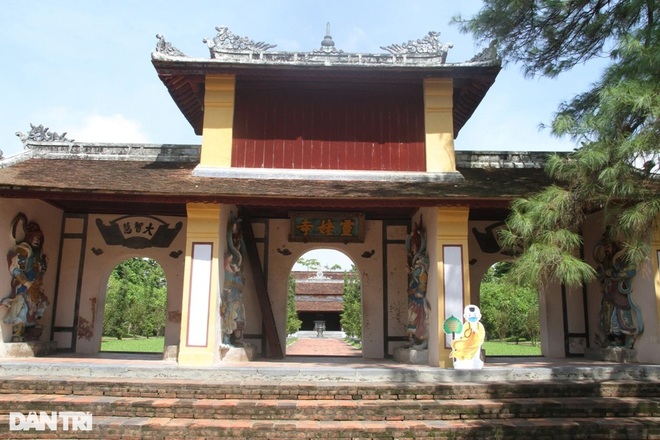 Bí ẩn bức tranh rồng bị che khuất trên cổng chùa Thiên Mụ ở cố đô Huế - 13