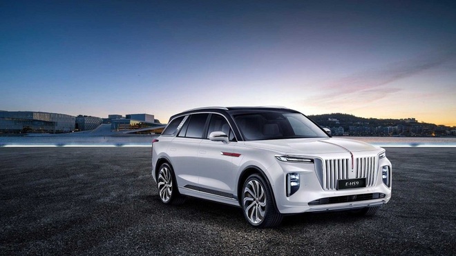 Rolls-Royce Trung Quốc bắt đầu chinh phục thị trường xe điện châu Âu - 4