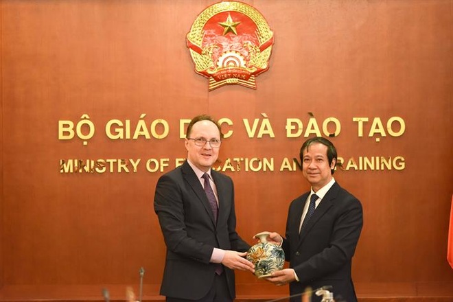 Nga tăng số lượng học bổng cho sinh viên Việt Nam lên 1.000 suất vào năm 2021-1 Nga tăng số lượng học bổng cho sinh viên Việt Nam lên 1.000 suất vào năm 2021-1