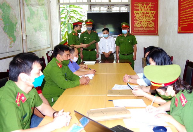 Bắt tạm giam một trạm trưởng trạm kiểm lâm vì để mất rừng ở Hà Giang - 1
