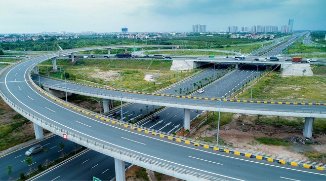 Những chuyển biến tích cực ở phía Đông Hà Nội - 1 Những chuyển biến tích cực ở phía Đông Hà Nội - 1