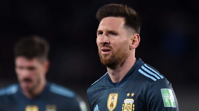Messi nổi điên, trút giận lên… trọng tài - 2 Messi nổi điên, trút giận lên… trọng tài - 2