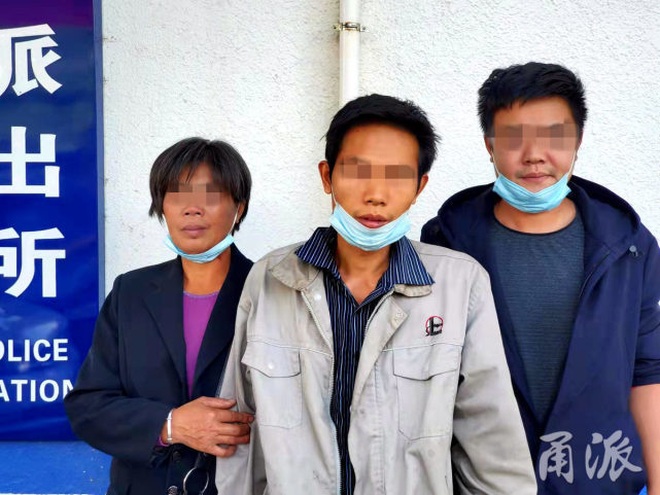 Tìm thấy con trai mất tích sau 10 năm, ngạc nhiên vì lý do anh bỏ nhà đi - 2 Tìm thấy con trai mất tích sau 10 năm, ngạc nhiên vì lý do anh bỏ nhà đi - 2