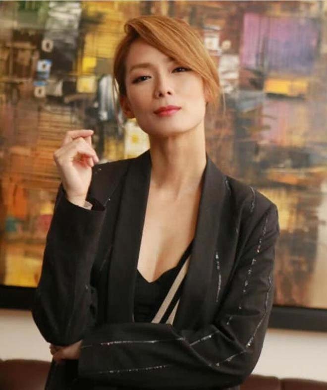 Hà Tiên Cô Trịnh Tú Trân lội ngược dòng từ cú sốc vỡ nợ hơn 8 tỷ đồng - 4 Hà Tiên Cô Trịnh Tú Trân lội ngược dòng từ cú sốc vỡ nợ hơn 8 tỷ đồng - 4