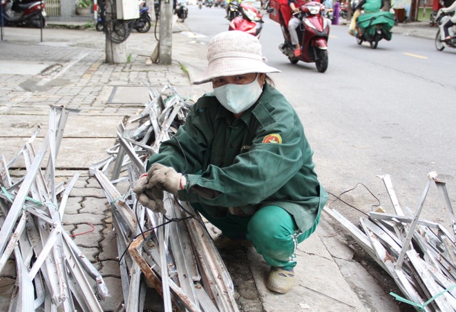 20/10 thầm lặng của những phụ nữ vất vả mưu sinh - 4 20/10 thầm lặng của những phụ nữ vất vả mưu sinh - 4