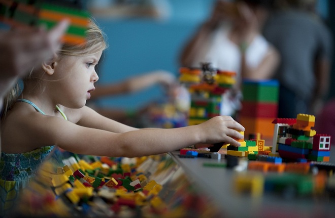 Lego loại bỏ định kiến giới trong đồ chơi lắp ráp dành cho trẻ em - 2 Lego loại bỏ định kiến giới trong đồ chơi lắp ráp dành cho trẻ em - 2