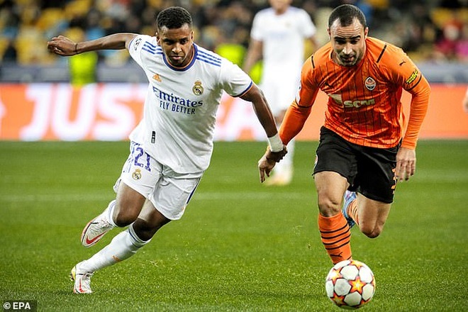 Real Madrid thắng 5 sao, Inter đánh bại ngựa ô ở Champions League - 2 Real Madrid thắng 5 sao, Inter đánh bại ngựa ô ở Champions League - 2