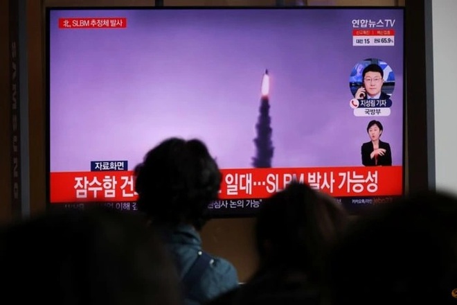 Triều Tiên xác nhận phóng tên lửa đạn đạo từ tàu ngầm - 1