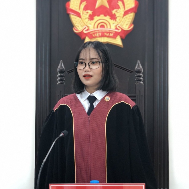 Thủ khoa tốt nghiệp Học viện Tòa án giải quyết áp lực học bằng cách… đi ngủ - 2 Thủ khoa tốt nghiệp Học viện Tòa án giải quyết áp lực học bằng cách… đi ngủ - 2