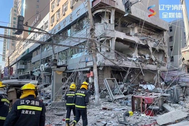 Khoảnh khắc vụ nổ lớn làm rung chuyển thành phố Trung Quốc - 1