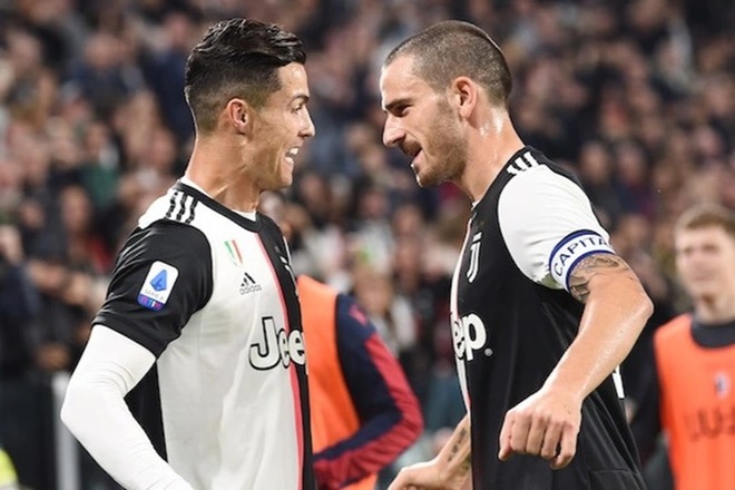 Tỏa sáng rực rỡ ở Man Utd, C.Ronaldo bất ngờ bị chiến hữu cũ nói phũ phàng - 1