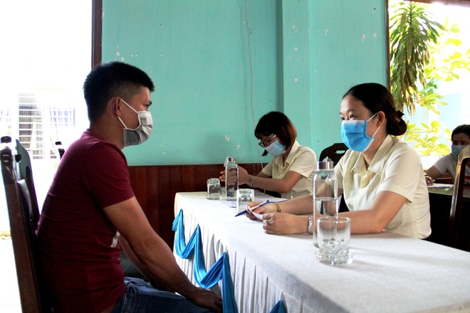 Hơn 1.100 lao động hồi hương có nhu cầu tìm việc và học nghề - 1 Hơn 1.100 lao động hồi hương có nhu cầu tìm việc và học nghề - 1