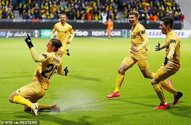 HLV Mourinho nói gì sau trận thua tệ hại nhất trong sự nghiệp? - 1 HLV Mourinho nói gì sau trận thua tệ hại nhất trong sự nghiệp? - 1
