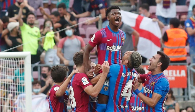 Trước đại chiến Barcelona - Real Madrid: Siêu kinh điển của những… cậu bé - 2 Trước đại chiến Barcelona - Real Madrid: Siêu kinh điển của những… cậu bé - 2