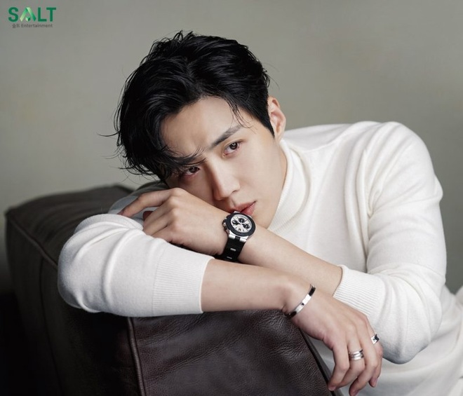 Giữa dồn dập bão phong sát, Kim Seon Ho bị nghi đã nhập viện - 1 Giữa dồn dập bão phong sát, Kim Seon Ho bị nghi đã nhập viện - 1