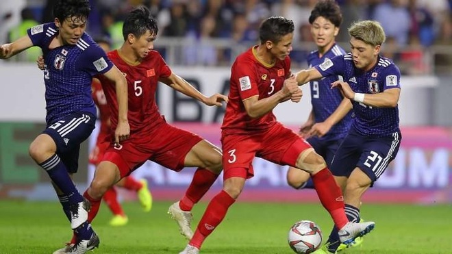 Báo Nhật Bản: Khán giả sẽ tạo động lực cho đội tuyển Việt Nam - 1