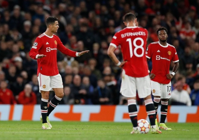C.Ronaldo nổi điên mắng các đồng đội không biết xấu hổ - 2 C.Ronaldo nổi điên mắng các đồng đội không biết xấu hổ - 2