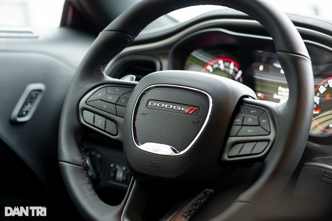 Dodge Challenger GT 2021 màu độc về Việt Nam, giá khoảng 3,8 tỷ đồng - 12 Dodge Challenger GT 2021 màu độc về Việt Nam, giá khoảng 3,8 tỷ đồng - 12